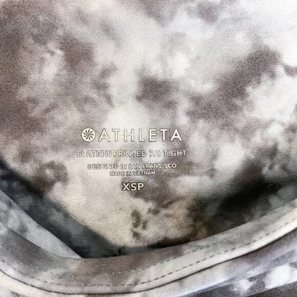 Athleta Elation Printed 7/8 Tight - Picture 6 of 6